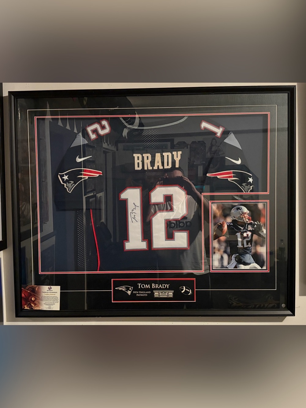 Tom Brady Patriots Signed Autograph Framed NFL Football Jersey With COA